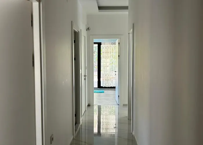 Hisaroenue Jasmin 350m Prázdninový dům