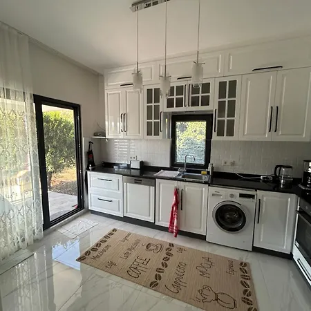 Hébergement de vacances Hisaroenue Jasmin 350m